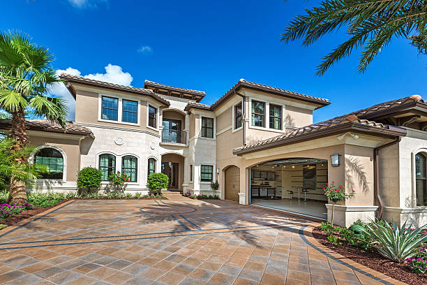 Best Driveway Pavers Near Me  in Columbus, IN